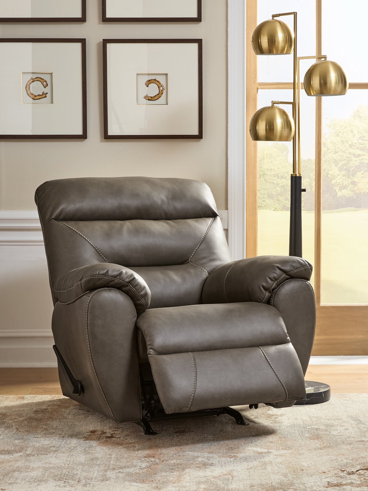 Elksworth Rocker Recliner
