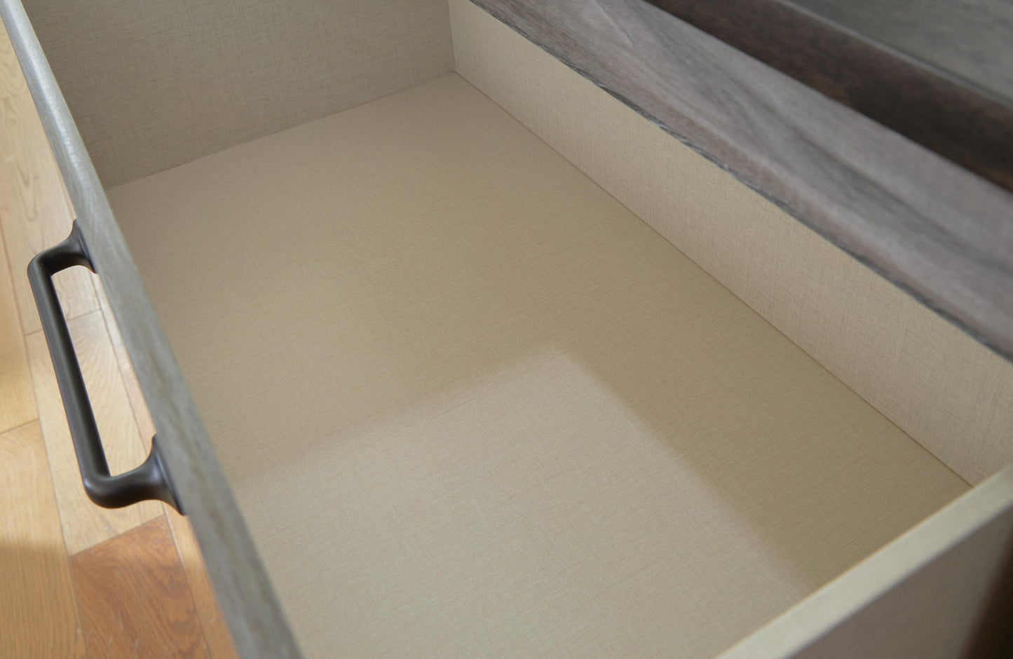 Bronyan Six Drawer Dresser