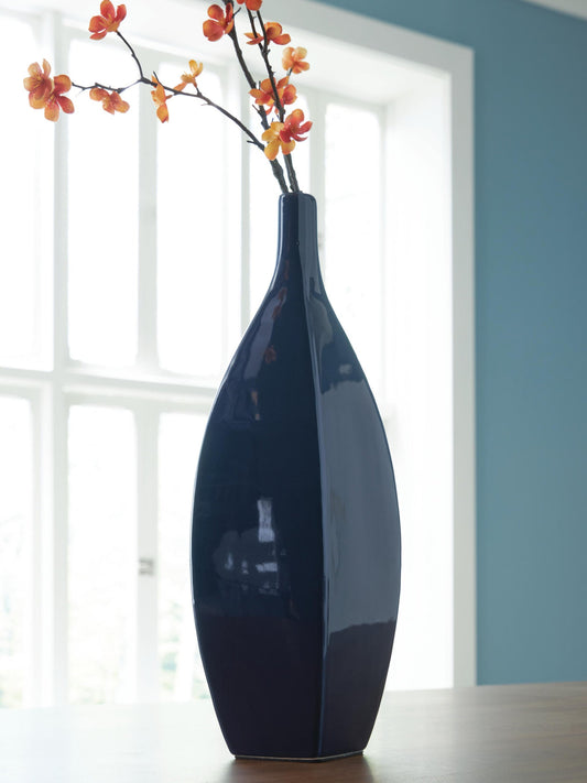 Ashley Express - Abtinson I/O Vase